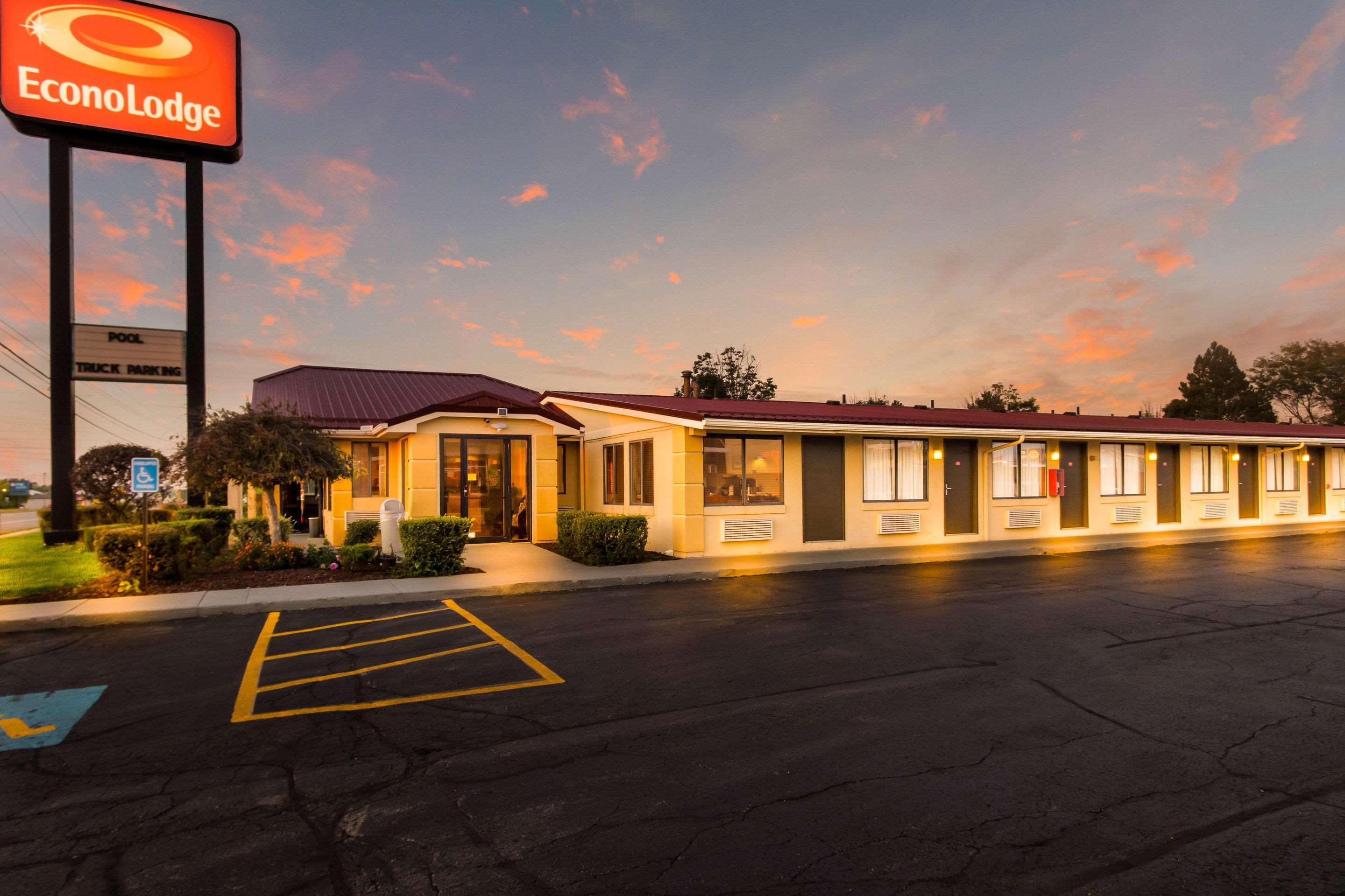 Econo Hospedaje Norwalk Exterior foto